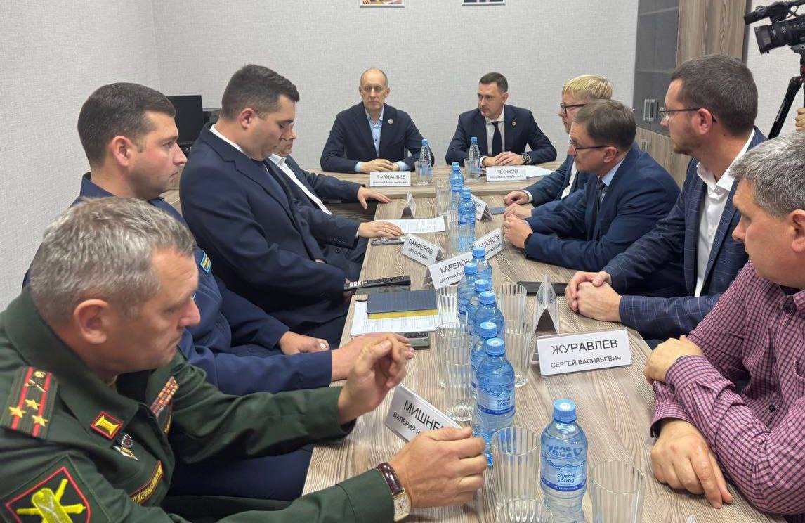 В Энгельсе начал работу региональный штаб Ассоциации ветеранов СВО В Энгельсе начал работу региональный штаб Ассоциации ветеранов СВО