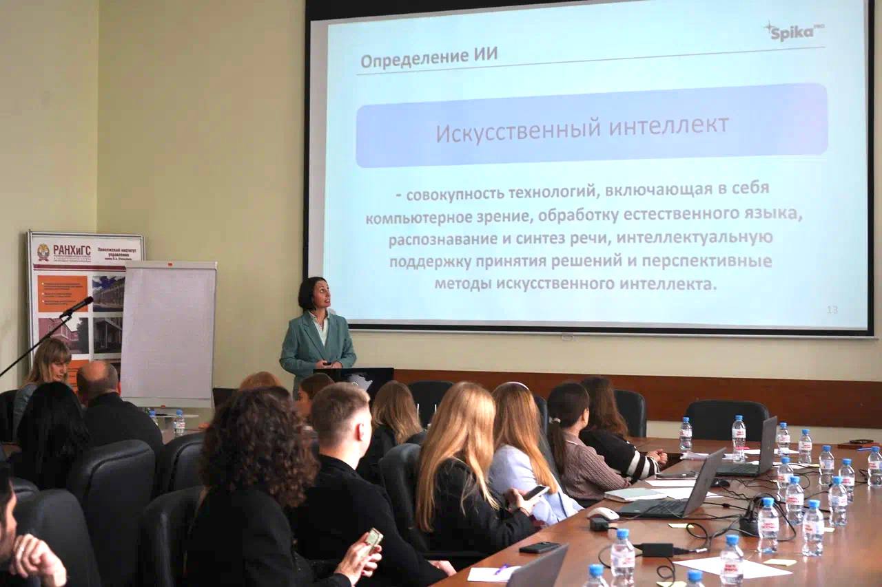 Пресс-секретарям и журналистам рассказали, как ИИ может помочь им в работе