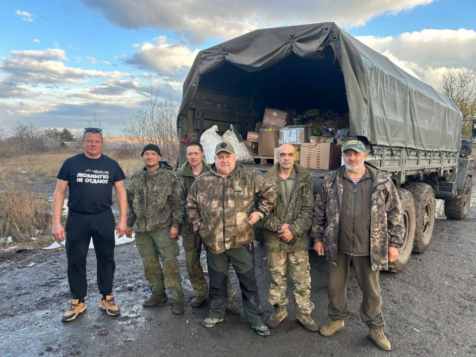 Саратовские общественники продолжают помогать фронту