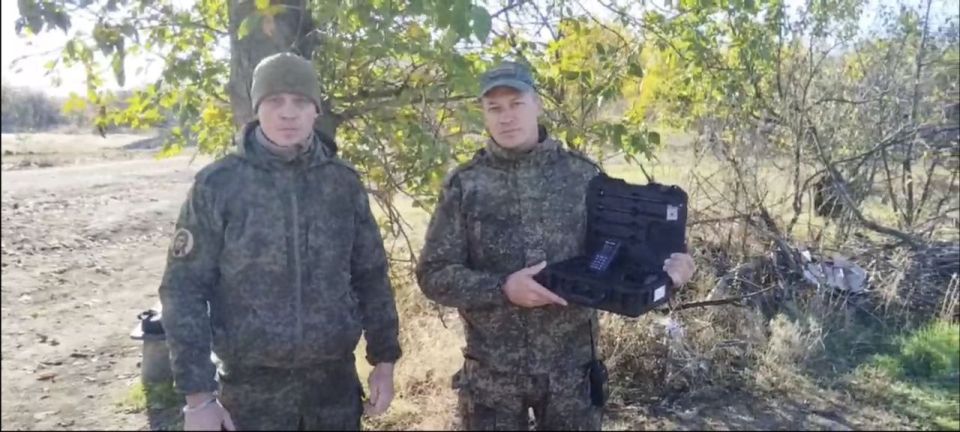 Саратовские общественники продолжают помогать фронту Саратовские общественники продолжают помогать фронту