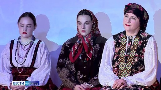 «Русский лубок» – так называется новая программа фольклорного ансамбля «Балаган» областной филармонии имени Альфреда Шнитке