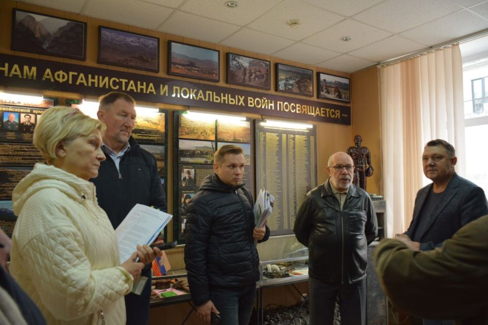 Депутаты завершают работу по осмотру объектов, предлагаемых к передаче в безвозмездное пользование в 2026 году Депутаты завершают работу по осмотру объектов, предлагаемых к передаче в безвозмездное пользование в 2026 году