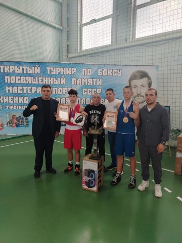 Новые победы боксеров на II Открытом турнире по боксу в Волгограде Новые победы боксеров на II Открытом турнире по боксу в Волгограде