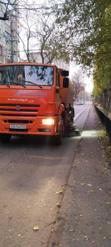 Продолжаются мероприятия по благоустройству города Продолжаются мероприятия по благоустройству города