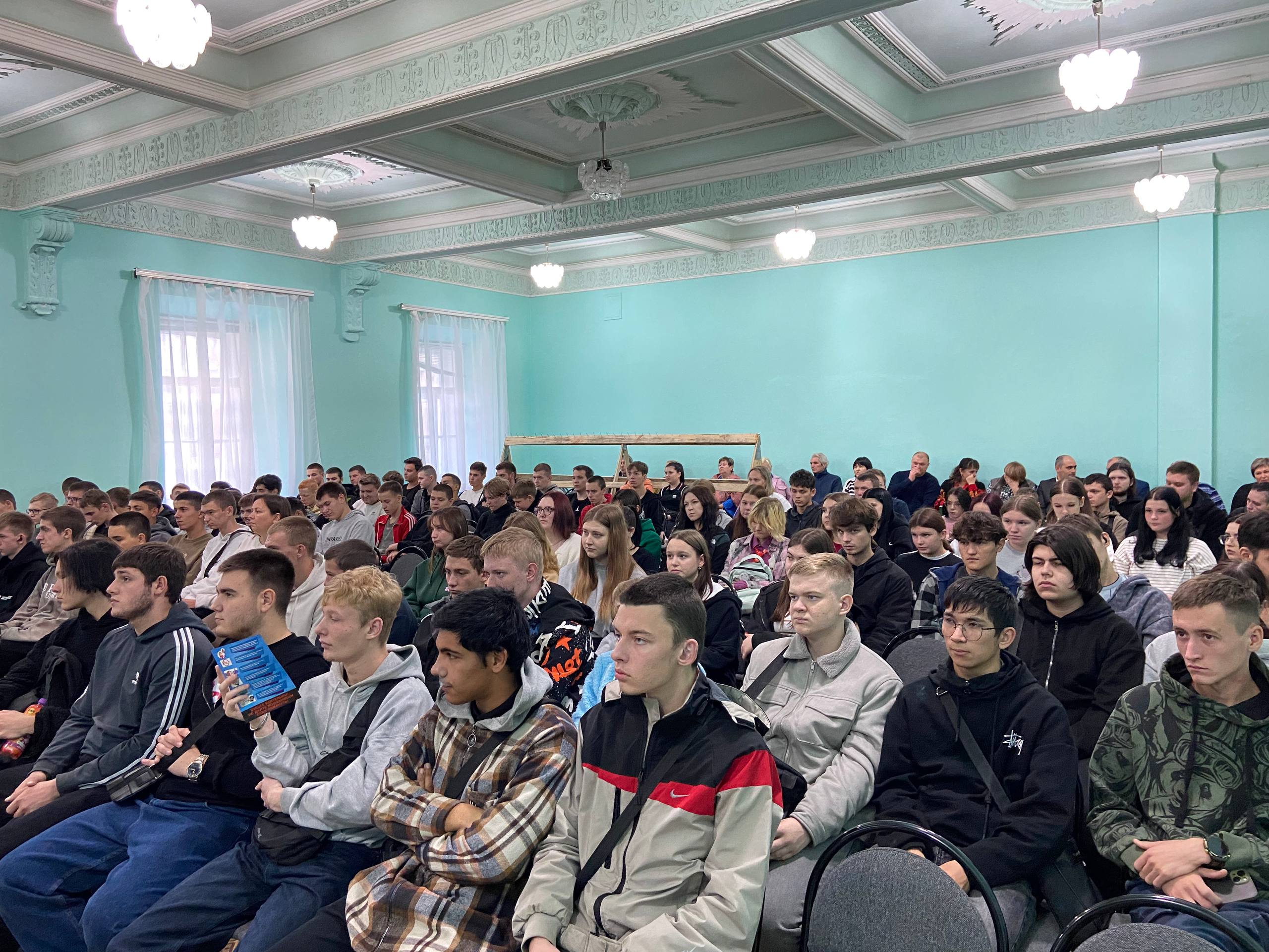 Полицейские провели профилактические беседы со студентами сельскохозяйственного техникума Полицейские провели профилактические беседы со студентами сельскохозяйственного техникума