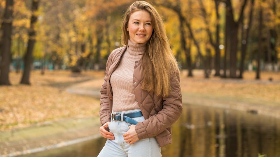 Подруги будут смеяться за спиной: так водолазки носят только «колхозницы»