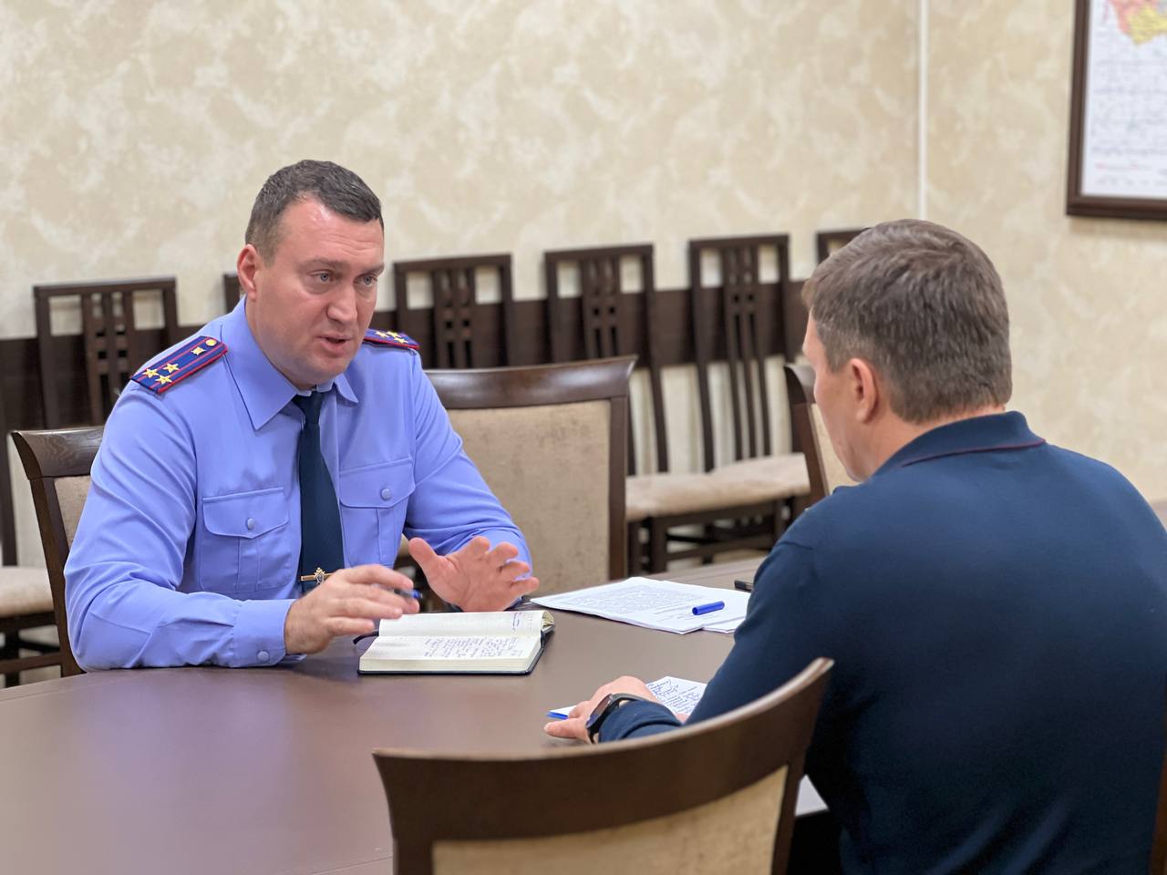 В следственном управлении обсудили организацию крупных спортивных мероприятий и популяризацию спорта среди молодежи