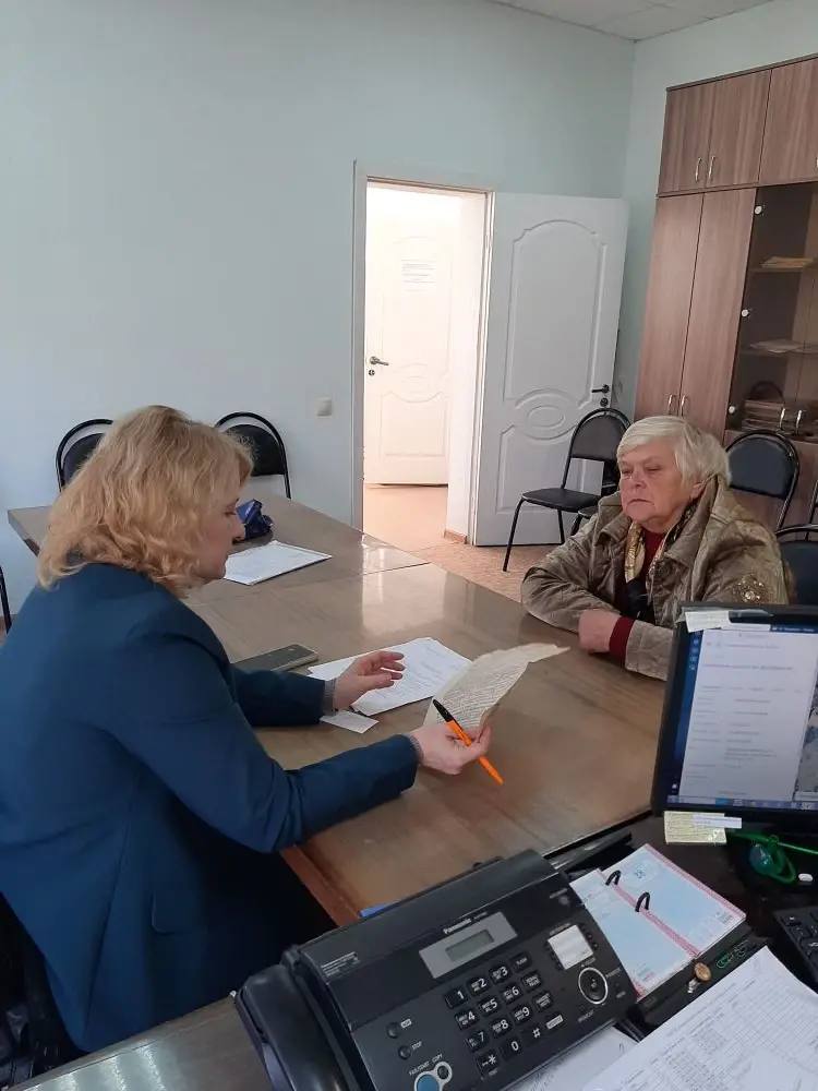 В населенных пунктах Энгельсского района для удобства жителей продолжаются встречи с кадастровыми инженерами и представителями учреждений финансовой сферы В населенных пунктах Энгельсского района для удобства жителей продолжаются встречи с кадастровыми инженерами и представителями учреждений финансовой сферы