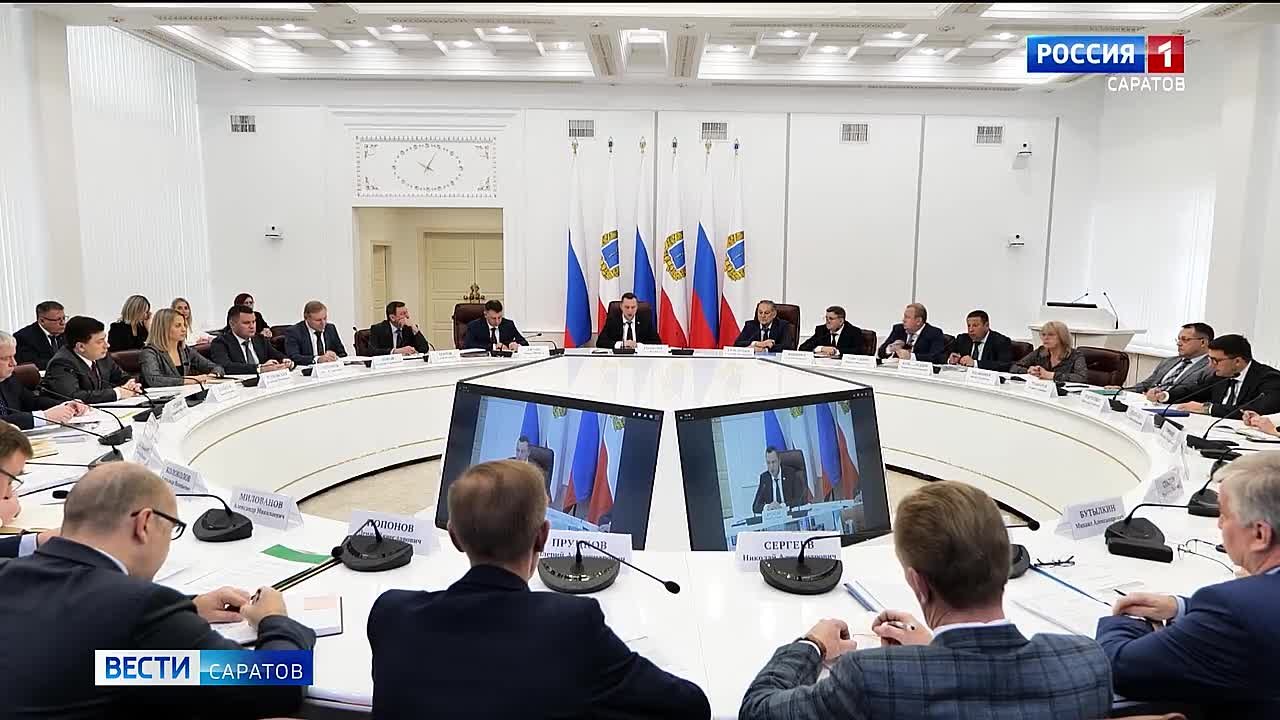 На заседании правительства ранее детально обсуждали подготовку дорожного комплекса к зимнему периоду