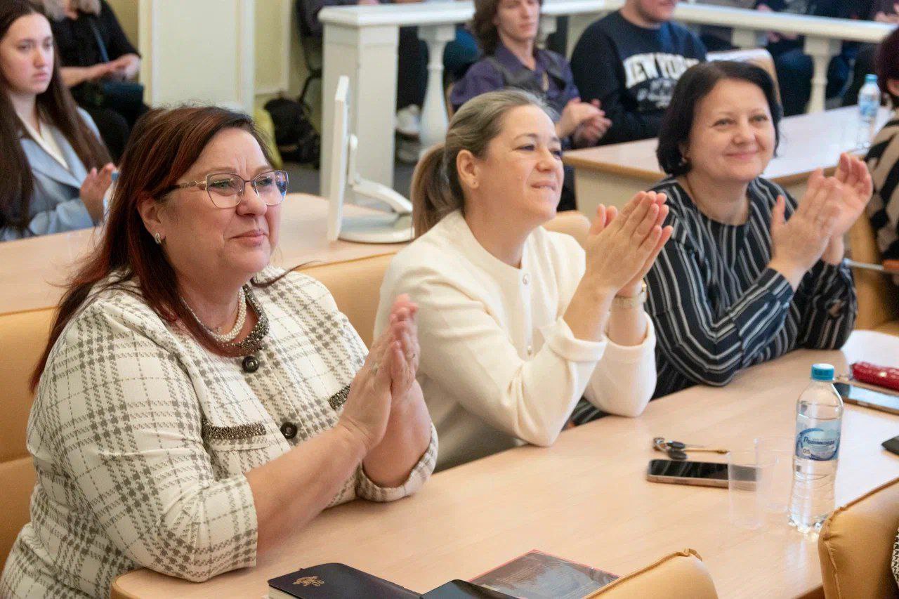 В Саратовской области планируется открыть новое производство яблочного пюре и запустить площадку по производству сухого молока В Саратовской области планируется открыть новое производство яблочного пюре и запустить площадку по производству сухого молока