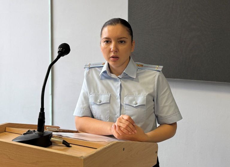 Саратовские полицейские продолжают проводить профилактические встречи с молодежью в рамках #ШколыИнформационнойБезопасности Саратовские полицейские продолжают проводить профилактические встречи с молодежью в рамках #ШколыИнформационнойБезопасности