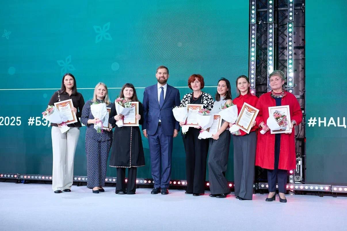 Делегация Саратовской области приняла участие в Международном фестивале «Народы России и СНГ» Делегация Саратовской области приняла участие в Международном фестивале «Народы России и СНГ»