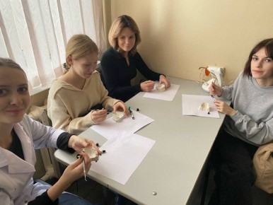 Знакомство с миром медицины: учащиеся лицея №2 посетили Саратовский медицинский университет