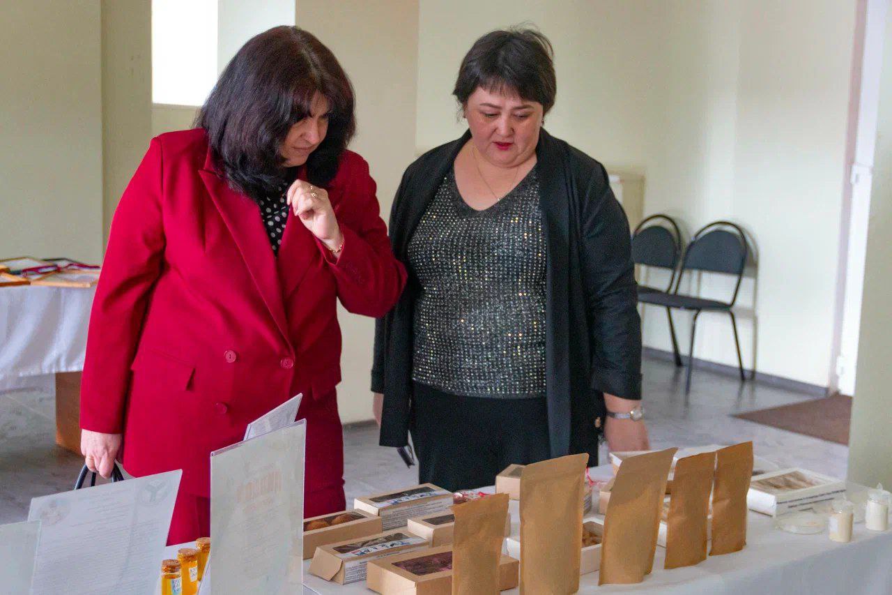 В Саратовской области планируется открыть новое производство яблочного пюре и запустить площадку по производству сухого молока В Саратовской области планируется открыть новое производство яблочного пюре и запустить площадку по производству сухого молока