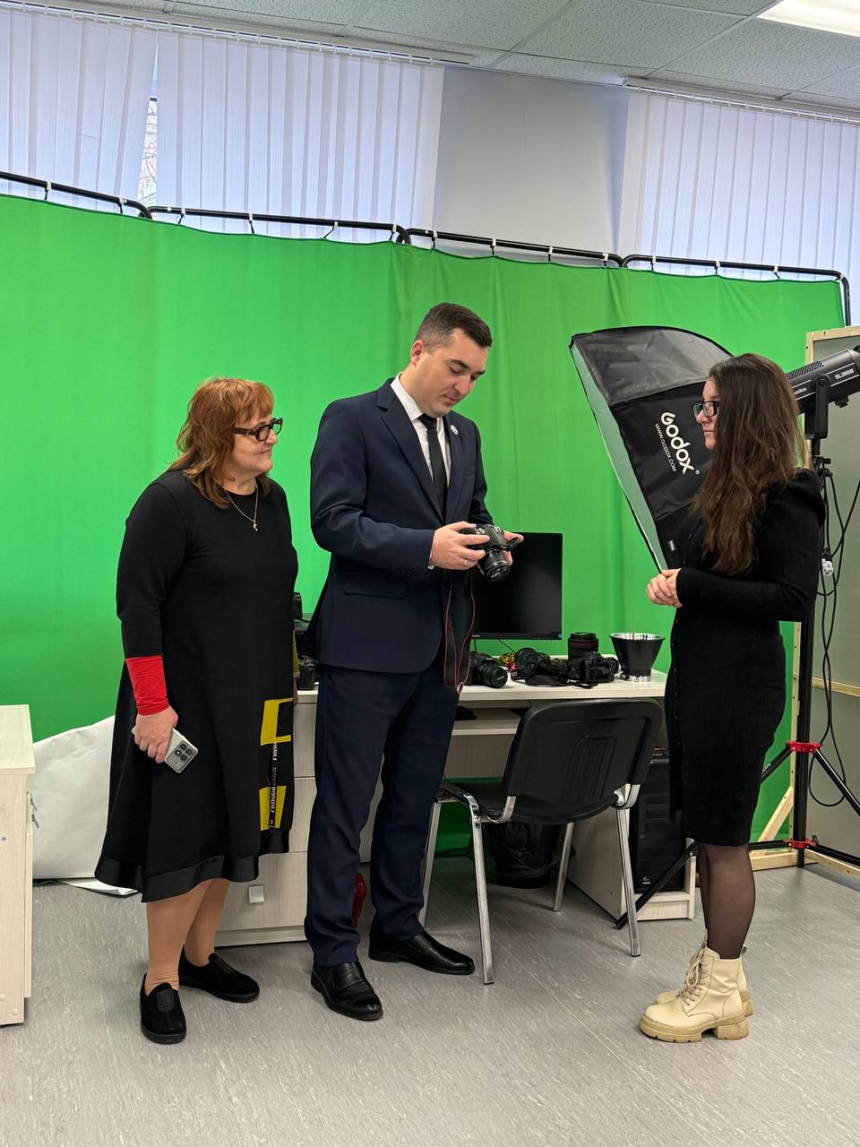 Участник специальной военной операции Олег Панферов, наставником которого являюсь в рамках региональной программы «Наши герои», завершил первый этап стажировки в органах местного самоуправления Энгельсского муниципального... Участник специальной военной операции Олег Панферов, наставником которого являюсь в рамках региональной программы «Наши герои», завершил первый этап стажировки в органах местного самоуправления Энгельсского муниципального...