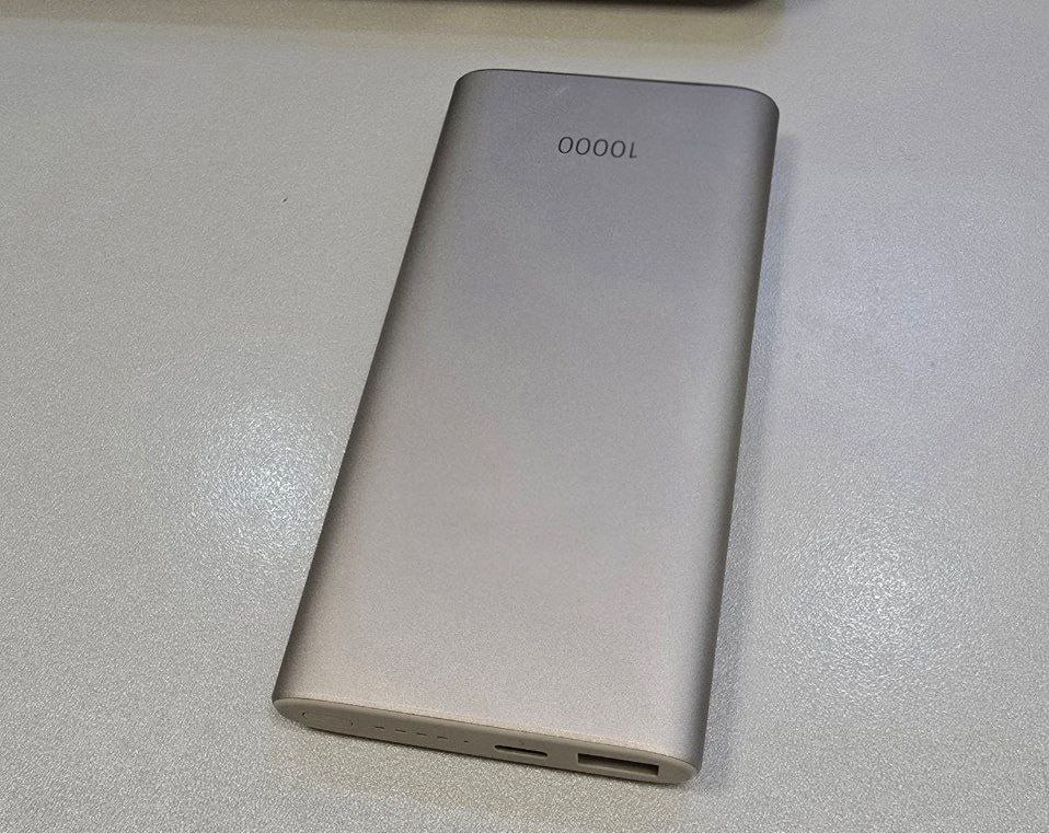 В Саратове возле спящей девушки взорвался пауэрбанк