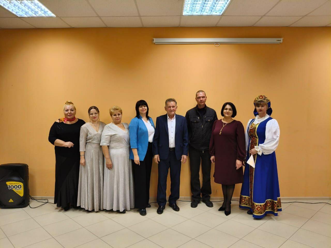 Артисты Воскресенского и Балашовского районов подарили концерты и подарки бойцам в госпиталях Артисты Воскресенского и Балашовского районов подарили концерты и подарки бойцам в госпиталях