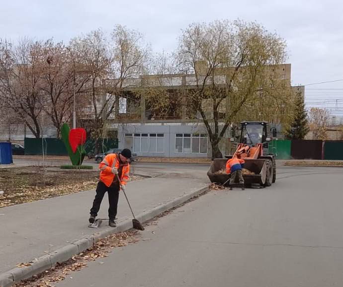 Продолжаются мероприятия по благоустройству города Продолжаются мероприятия по благоустройству города