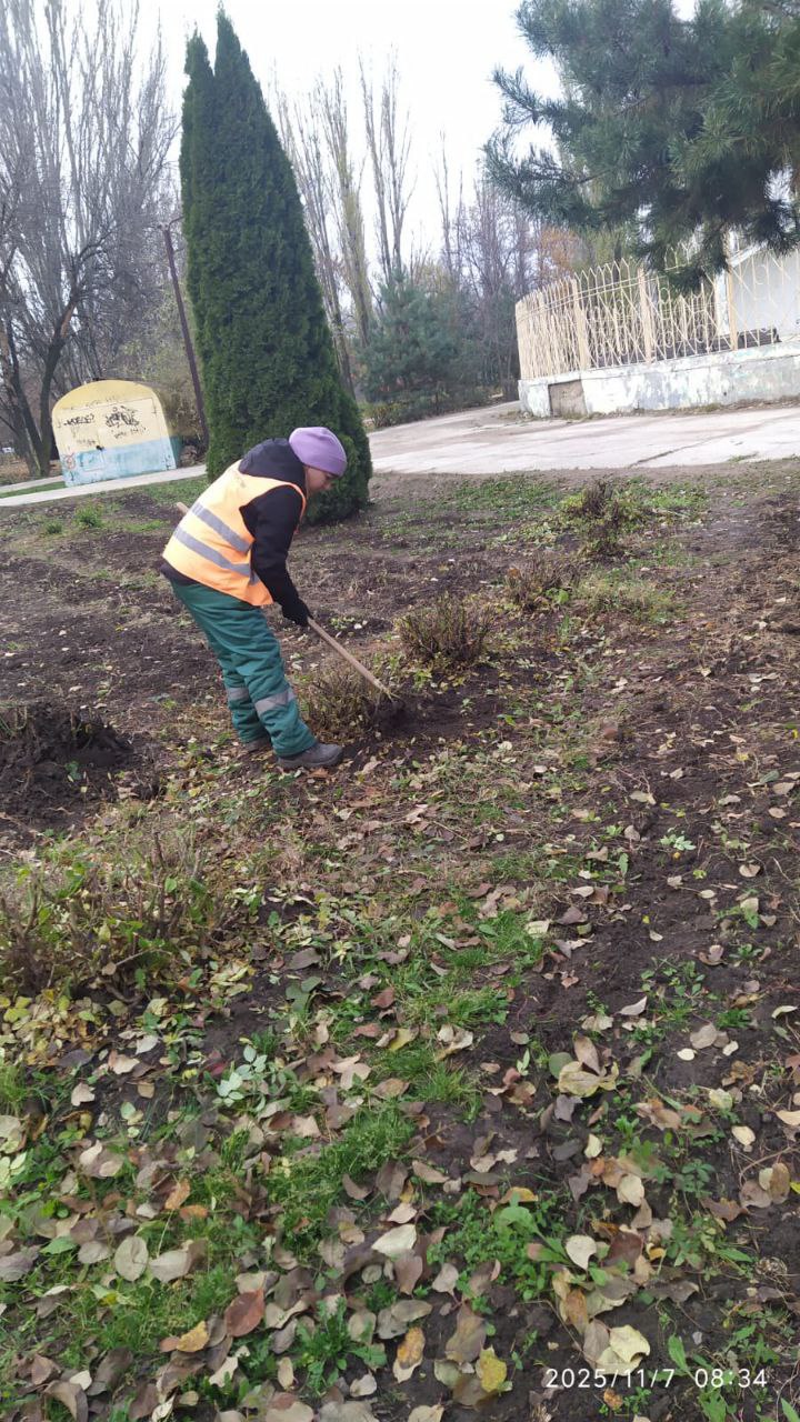 Сбор мусора, уборка под грабли, промывка СЛК Сбор мусора, уборка под грабли, промывка СЛК