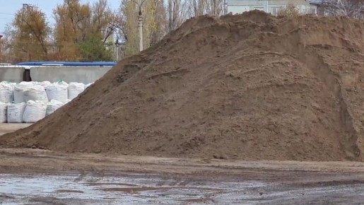 Сегодня утром вместе с депутатами и журналистами осмотрели новую технику «Комбината благоустройства» и проверили готовность предприятия к зиме