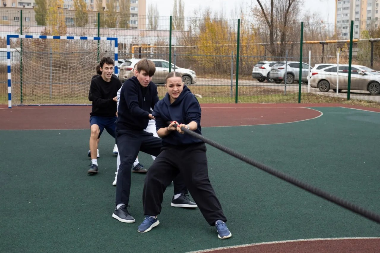 Энгельсские школьники стали участниками военноспортивной игры «Орлёнок» Энгельсские школьники стали участниками военноспортивной игры «Орлёнок»