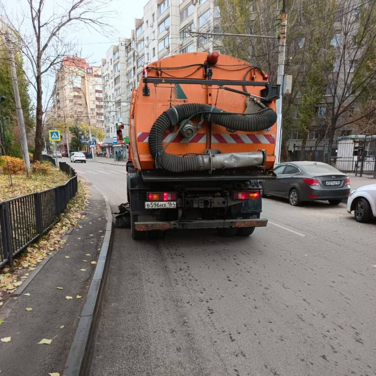 Продолжаются мероприятия по благоустройству города Продолжаются мероприятия по благоустройству города