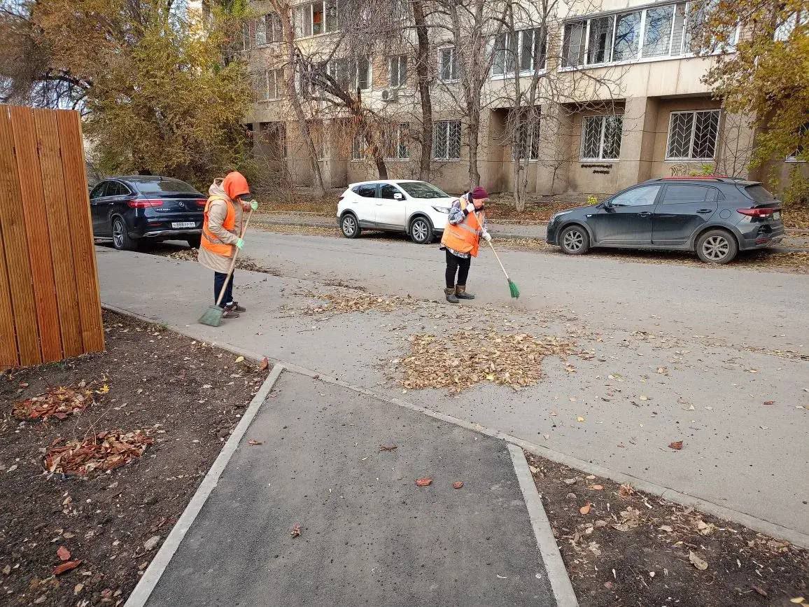 Продолжаются мероприятия по благоустройству города Продолжаются мероприятия по благоустройству города