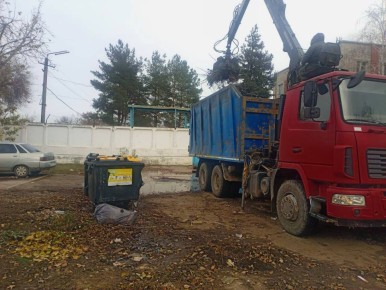 Продолжаем вывоз порубочных остатков в круглосуточном режиме