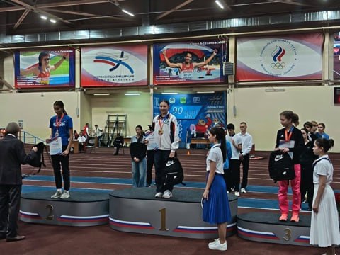 Спортсмены из Балаково привезли медали с межрегиональных соревнований по лёгкой атлетике в Ульяновске Спортсмены из Балаково привезли медали с межрегиональных соревнований по лёгкой атлетике в Ульяновске