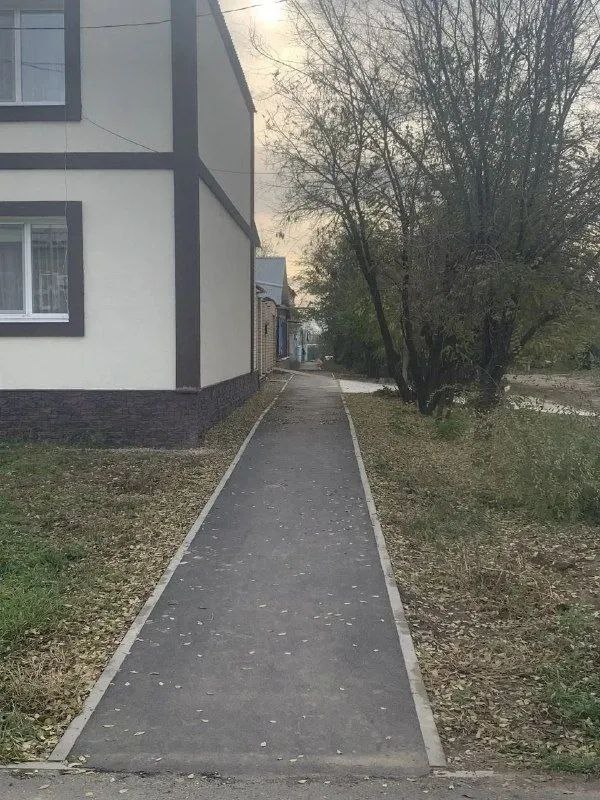 В Новоузенске отремонтировали подходы к районной больнице, школам и дому детского творчества В Новоузенске отремонтировали подходы к районной больнице, школам и дому детского творчества