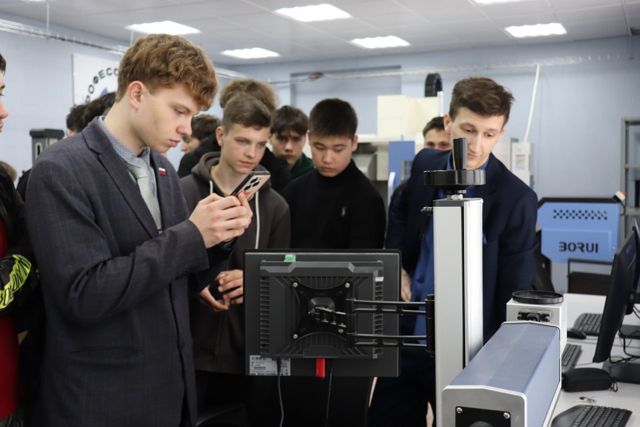 В Саратовской области представили уникальную стратегию развития образовательной сети