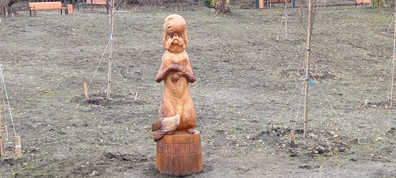 Сквер на Прессовой превратили в универсальную зону отдыха Сквер на Прессовой превратили в универсальную зону отдыха