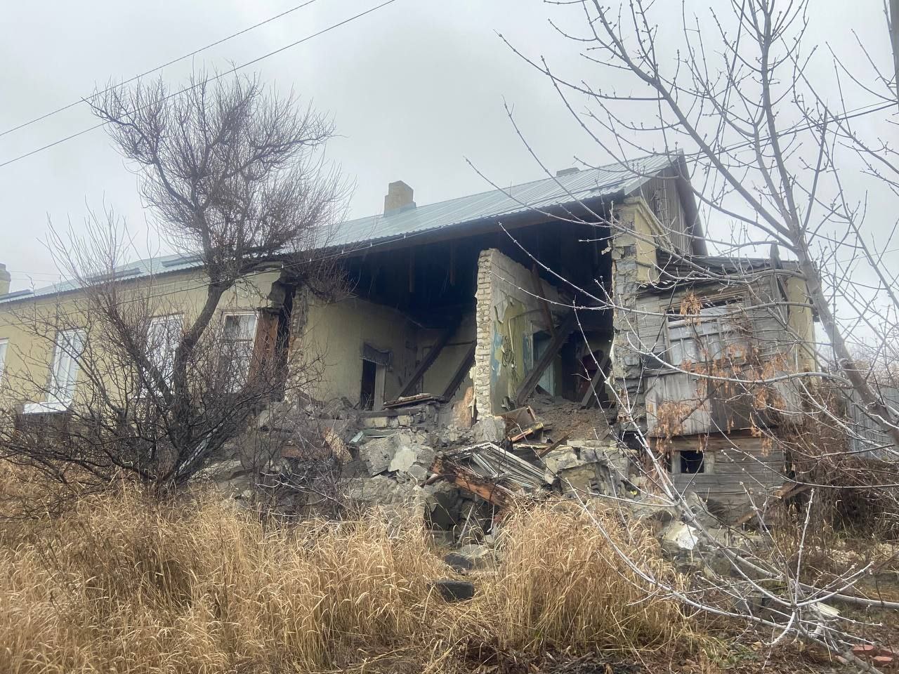 Прокурор Саратовской области Сергей Филипенко взял на контроль устранение нарушений жилищных прав граждан, проживающих в доме № 53 на 2-ой Речной улице Прокурор Саратовской области Сергей Филипенко взял на контроль устранение нарушений жилищных прав граждан, проживающих в доме № 53 на 2-ой Речной улице