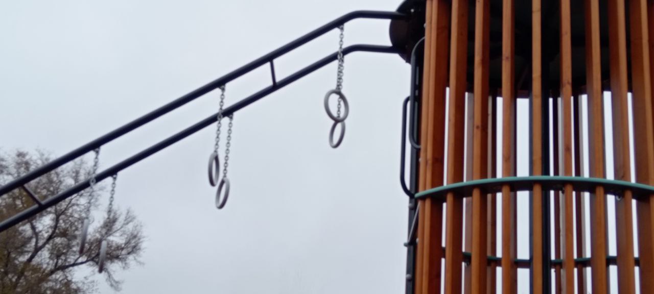 Сквер на Прессовой превратили в универсальную зону отдыха Сквер на Прессовой превратили в универсальную зону отдыха