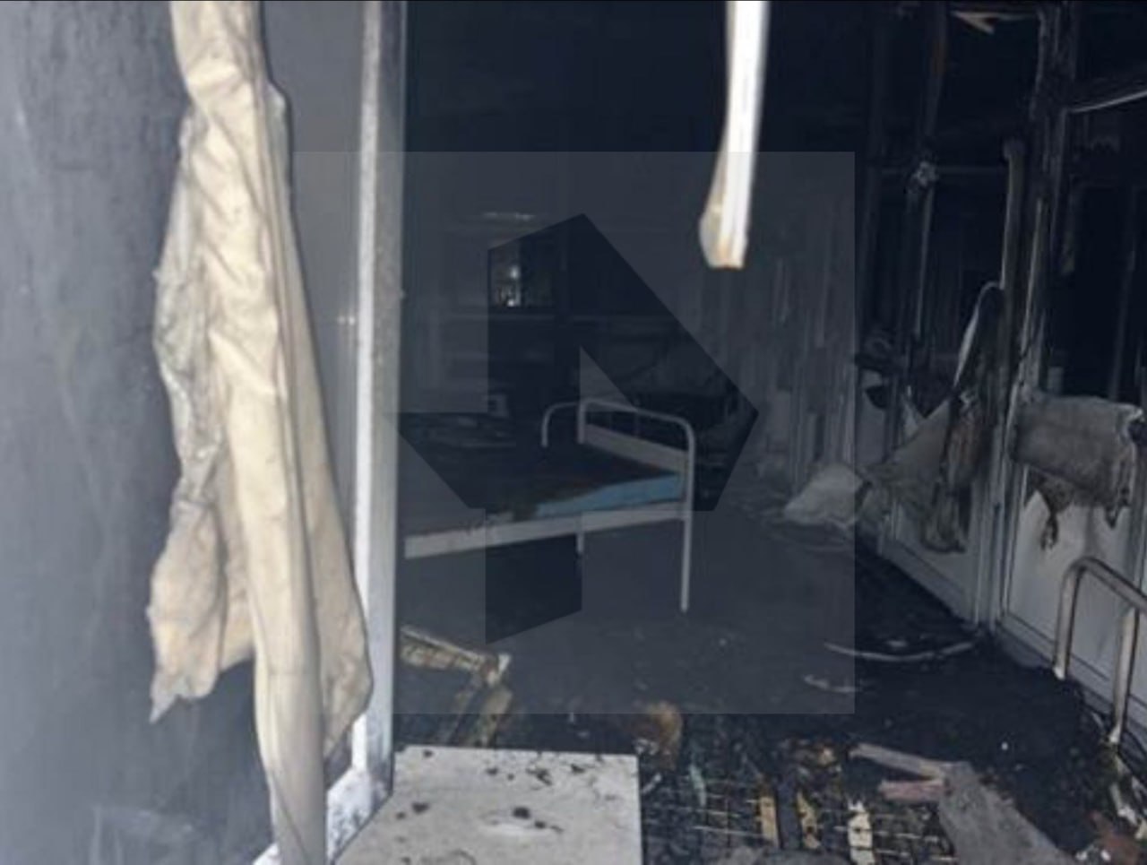 Сгоревшие оборудования и палаты: кадры последствий пожара в инфекционной больнице Саратова поступили в распоряжение РЕН ТВ Сгоревшие оборудования и палаты: кадры последствий пожара в инфекционной больнице Саратова поступили в распоряжение РЕН ТВ