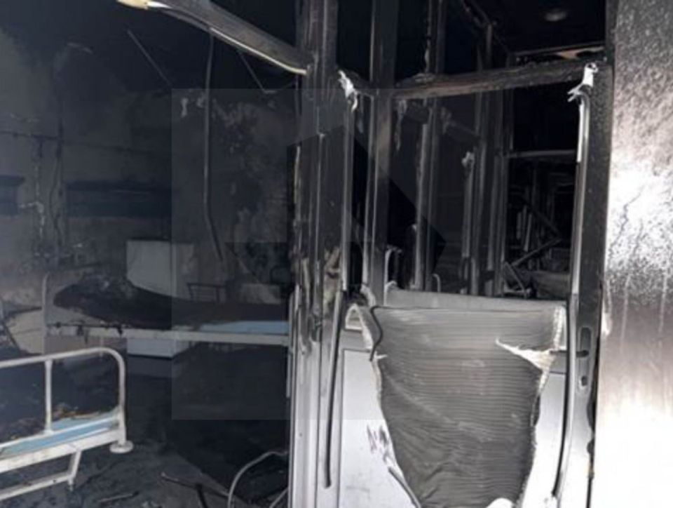 Сгоревшие оборудования и палаты: кадры последствий пожара в инфекционной больнице Саратова поступили в распоряжение РЕН ТВ