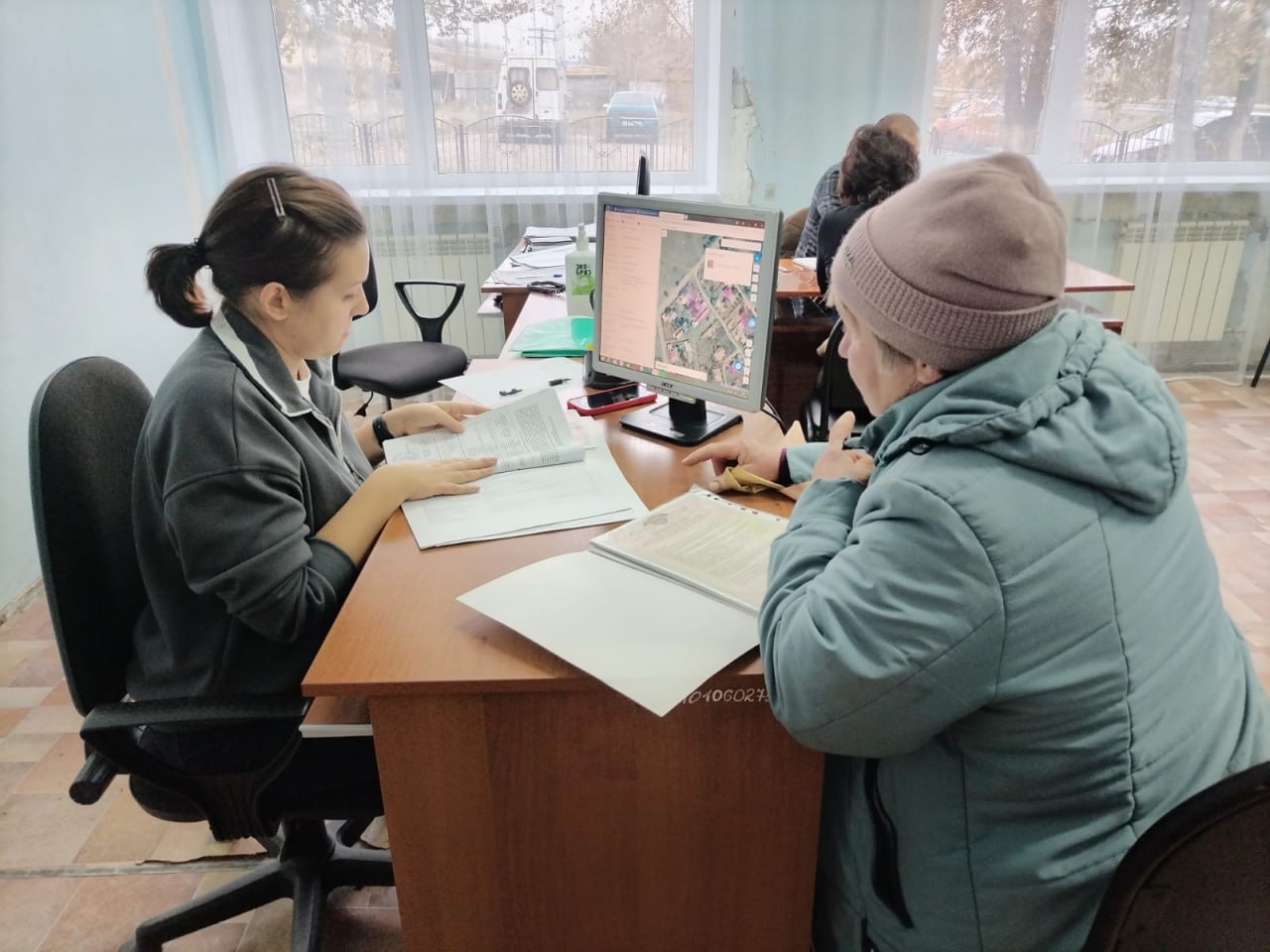В населенных пунктах Безымянского, Новопушкинского, Красноярского и Терновского образований для удобства жителей продолжаются встречи с кадастровыми инженерами и представителями учреждений финансовой сферы В населенных пунктах Безымянского, Новопушкинского, Красноярского и Терновского образований для удобства жителей продолжаются встречи с кадастровыми инженерами и представителями учреждений финансовой сферы
