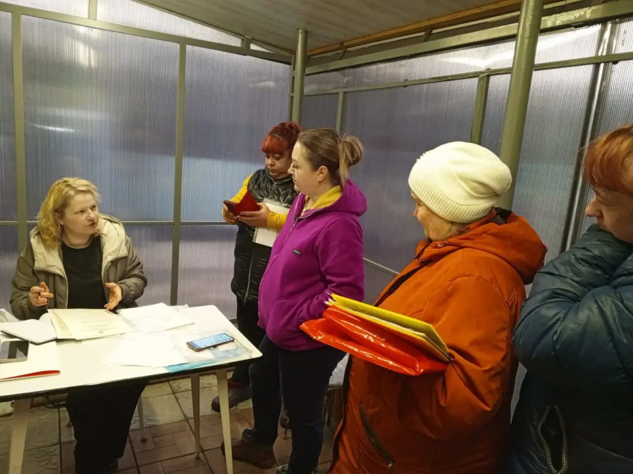 В населенных пунктах Безымянского, Новопушкинского, Красноярского и Терновского образований для удобства жителей продолжаются встречи с кадастровыми инженерами и представителями учреждений финансовой сферы В населенных пунктах Безымянского, Новопушкинского, Красноярского и Терновского образований для удобства жителей продолжаются встречи с кадастровыми инженерами и представителями учреждений финансовой сферы