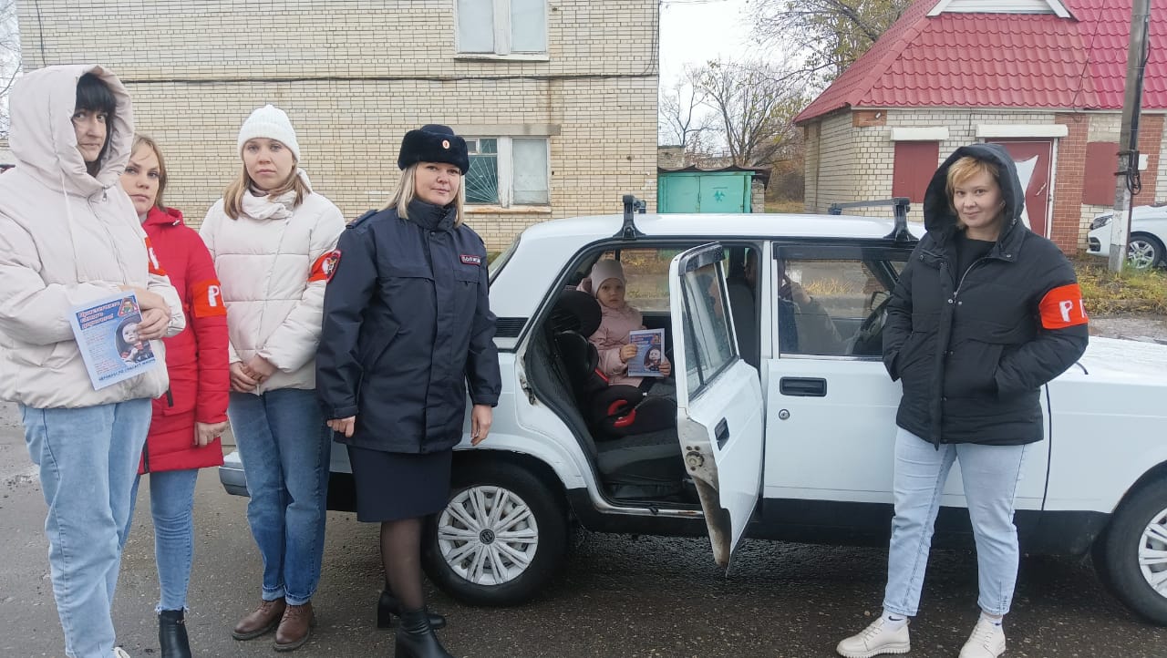 В Петровске прошла акция Госавтоинспекции «Ребенок-главный пассажир!»