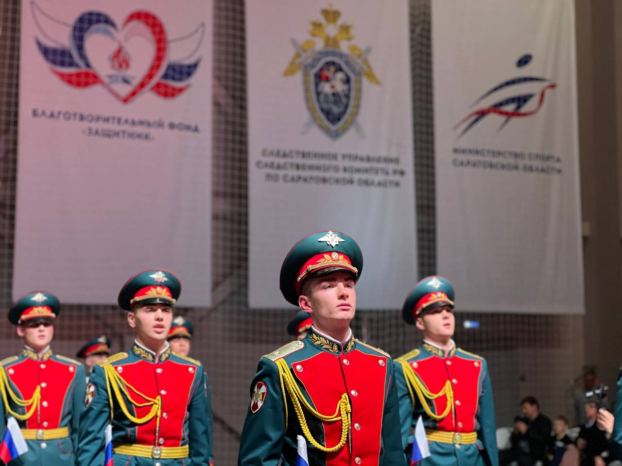 В Саратове торжественно открылись Всероссийские соревнования по боксу «Защитник» и первый Чемпионат России по дисциплине бокса «Удар на силу» В Саратове торжественно открылись Всероссийские соревнования по боксу «Защитник» и первый Чемпионат России по дисциплине бокса «Удар на силу»