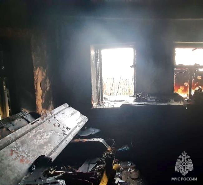 На пожаре в Ершове погибла семья На пожаре в Ершове погибла семья