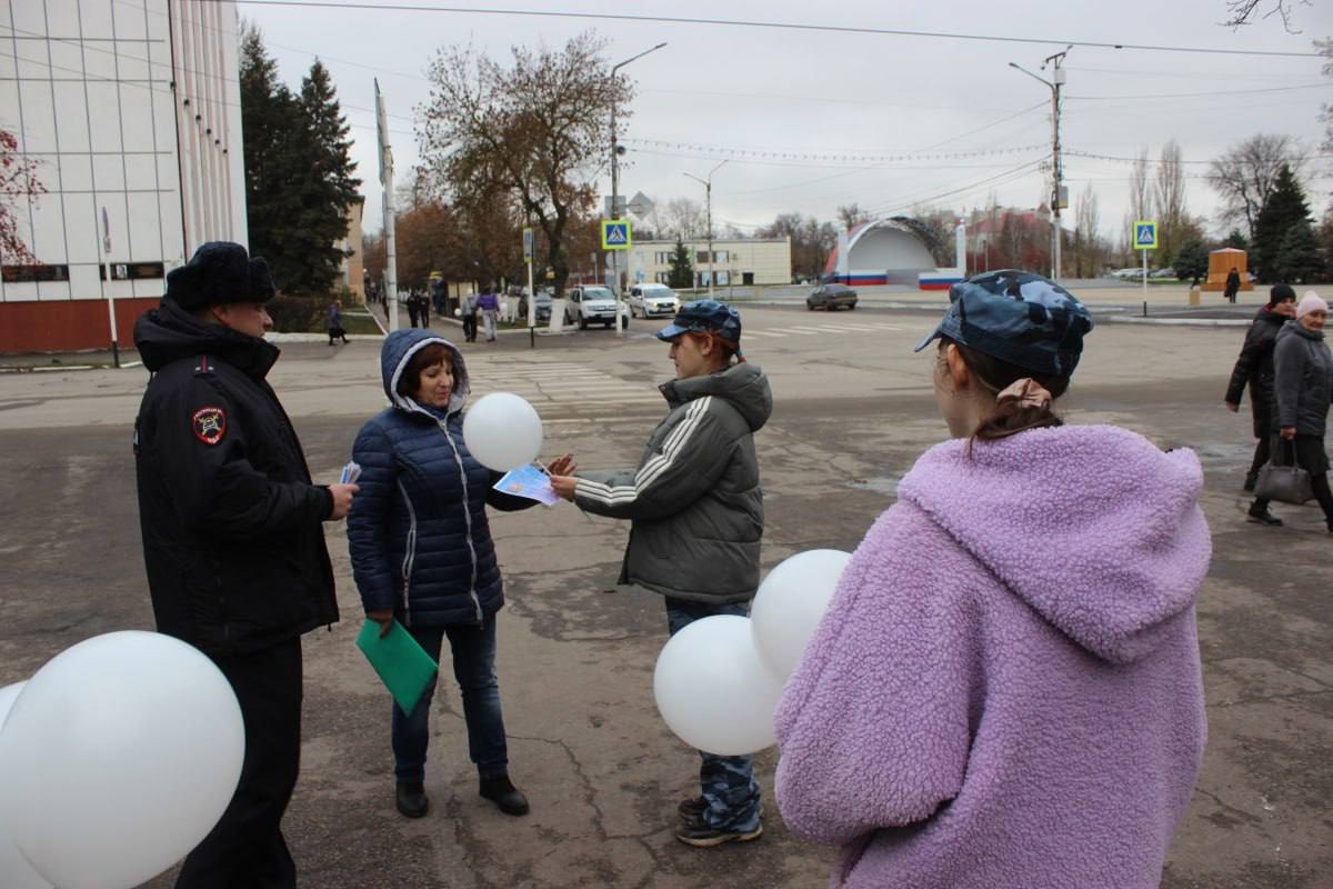 В Балашове прошли мероприятия в память о жертвах дорожных трагедий В Балашове прошли мероприятия в память о жертвах дорожных трагедий