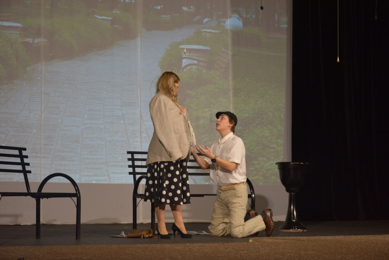 В ГЦИ прошла премьера спектакля «Скамейка» В ГЦИ прошла премьера спектакля «Скамейка»