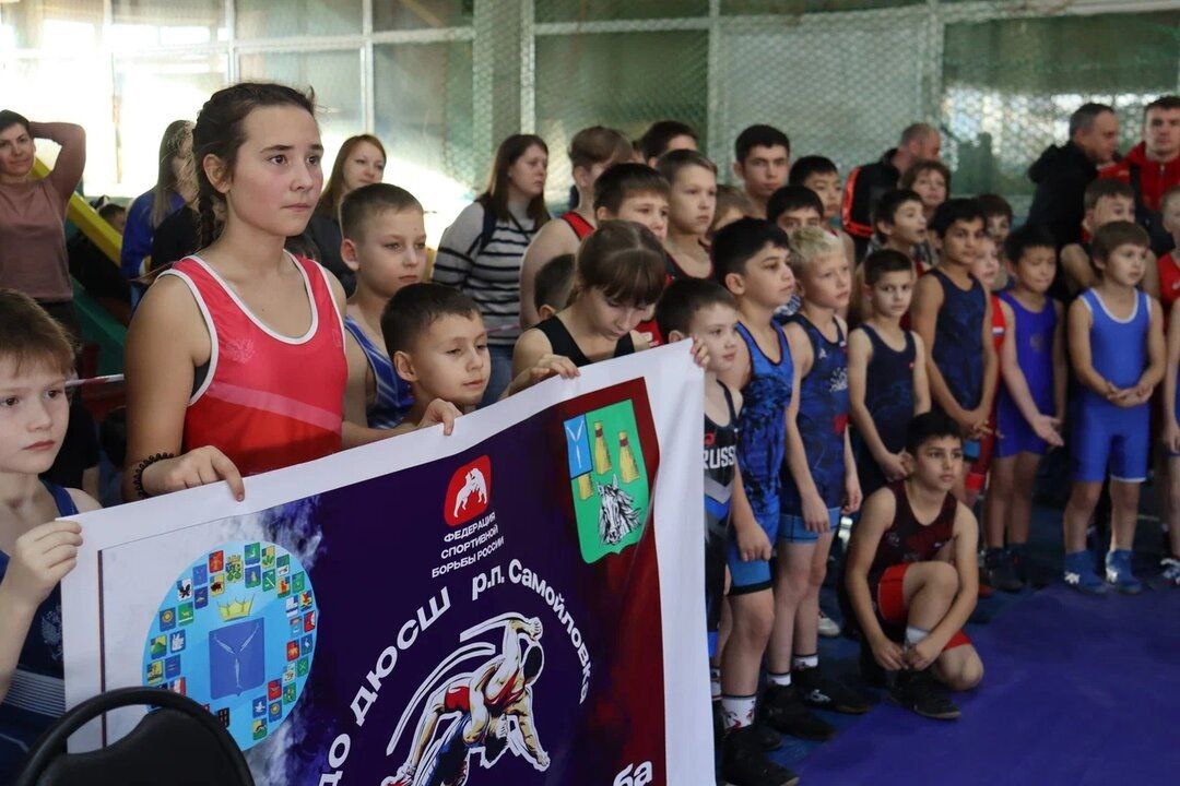 В Саратовской области состоялся открытый турнир по греко-римской борьбе, посвященный памяти майора милиции Николая Короткова В Саратовской области состоялся открытый турнир по греко-римской борьбе, посвященный памяти майора милиции Николая Короткова