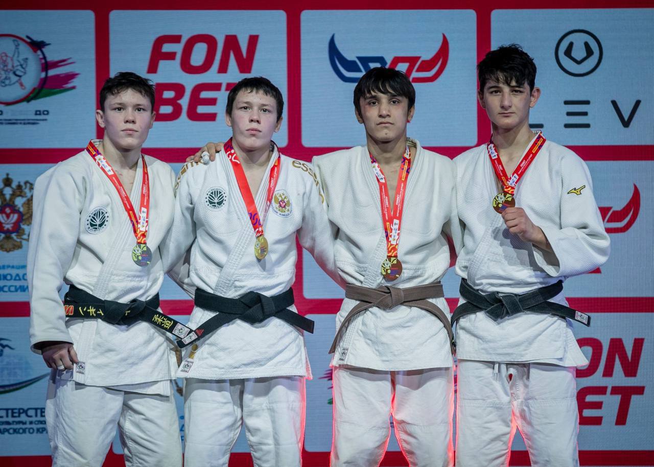 Братья из Саратова столкнулись друг против друга на соревнованиях по дзюдо