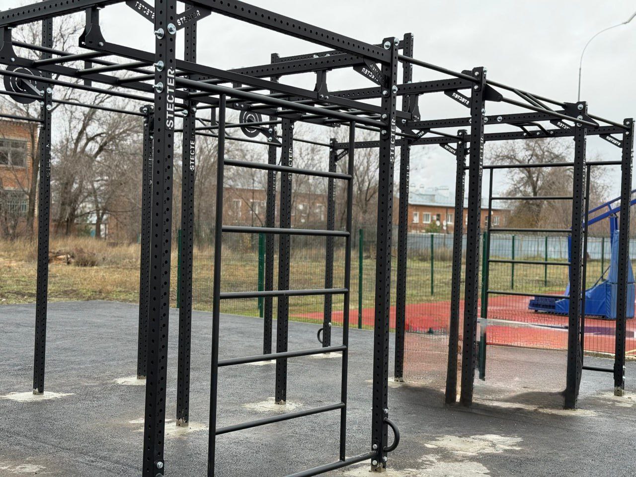 В Пугачеве благоустроили набережную реки Большой Иргиз В Пугачеве благоустроили набережную реки Большой Иргиз