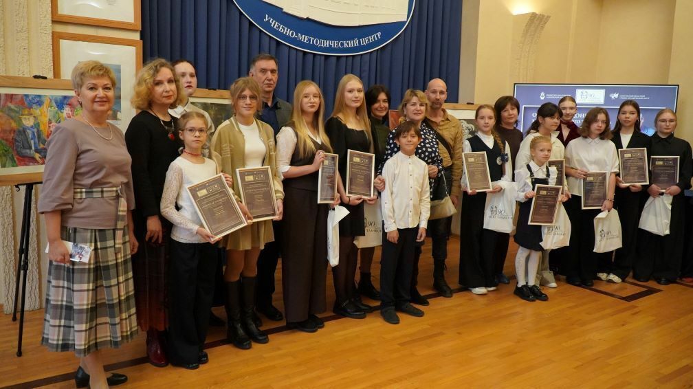 Юных художников пригласили стать участниками фестиваля ПФО «Театральное Приволжье» Юных художников пригласили стать участниками фестиваля ПФО «Театральное Приволжье»