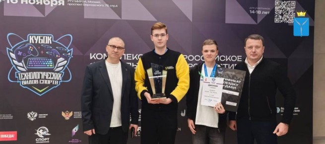 Саратовский школьник стал лучшим в программировании роботов