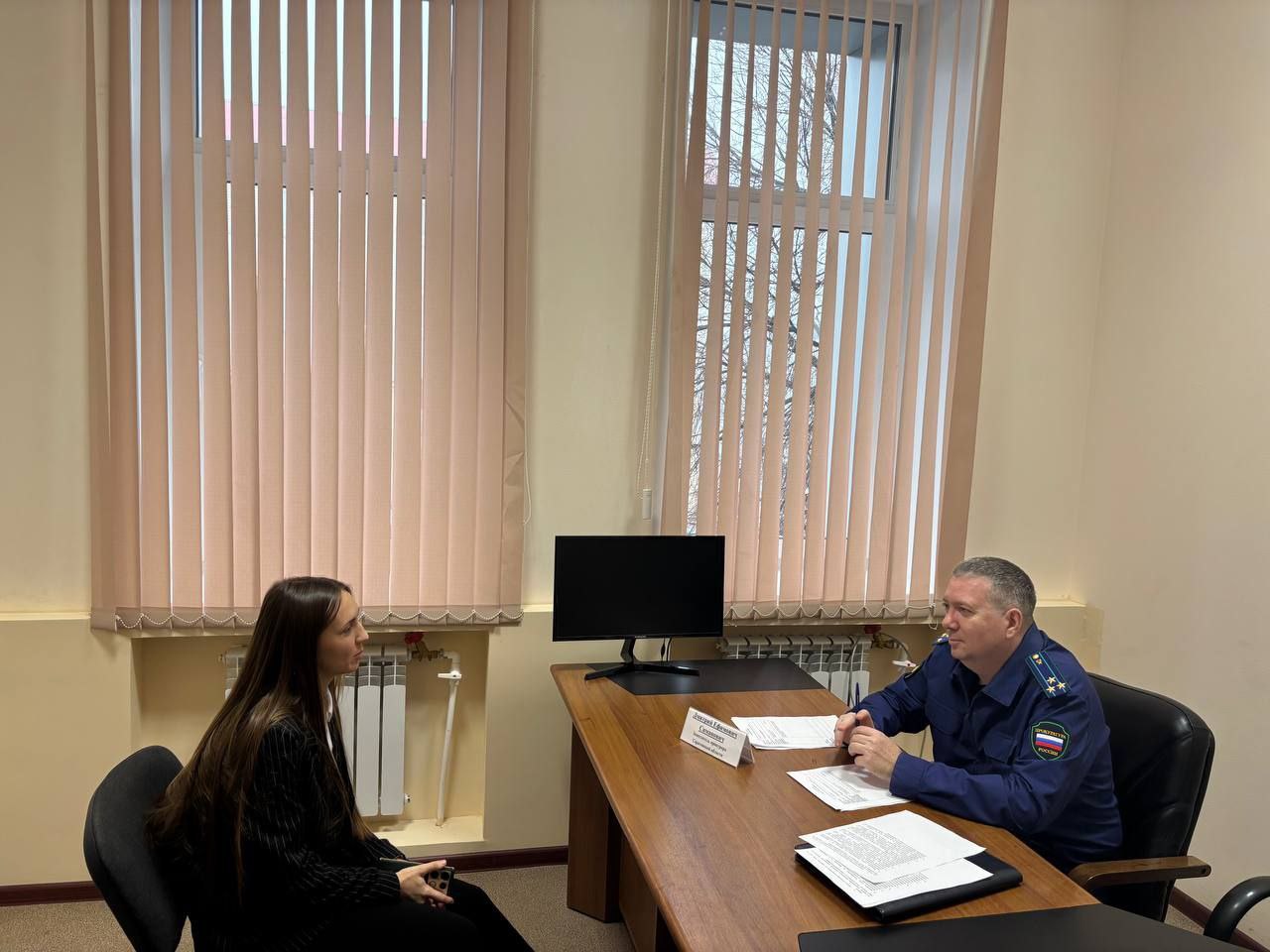 Заместитель прокурора Саратовской области Дмитрий Симанович провел личный прием работников ООО "Русагро-Саратов" Заместитель прокурора Саратовской области Дмитрий Симанович провел личный прием работников ООО "Русагро-Саратов"