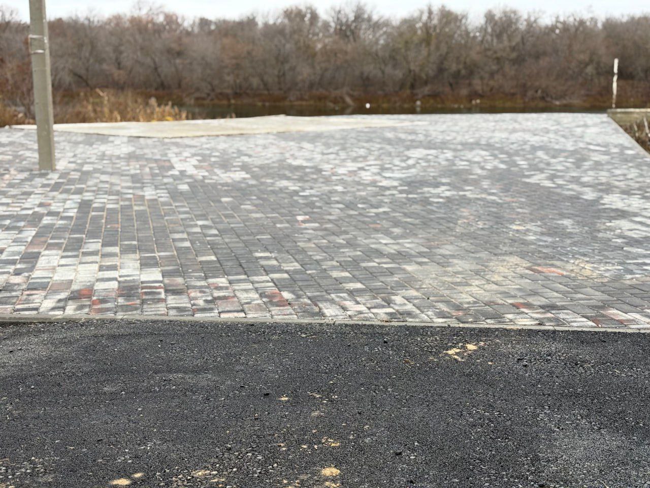 В Пугачеве благоустроили набережную реки Большой Иргиз В Пугачеве благоустроили набережную реки Большой Иргиз